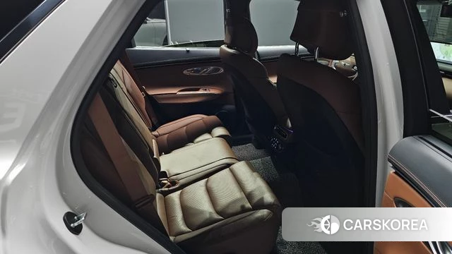 Genesis GV70 2022 Белый из Кореи, фото 2