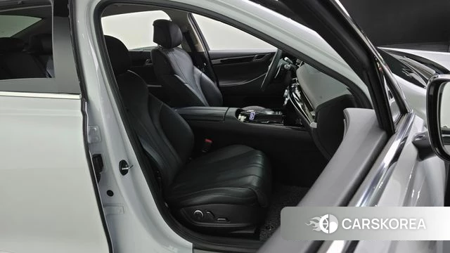 Genesis G80 (RG3) 2022 Белый из Кореи, фото 2