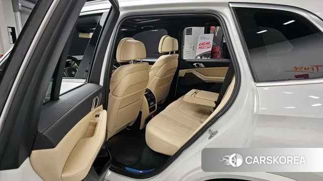 BMW X5 (G05) 2021 Белый из Кореи, фото 2