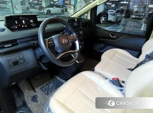 Hyundai Staria 2024 Черный из Кореи, фото 2