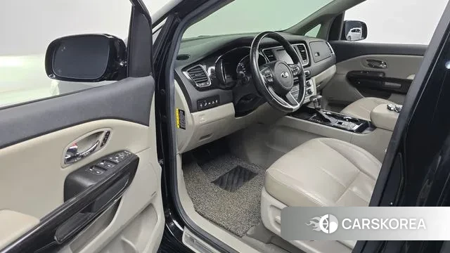 Kia The New Carnival 2018 Черный из Кореи, фото 2