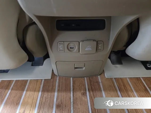 Kia The New Carnival 2020 Черный из Кореи, фото 2