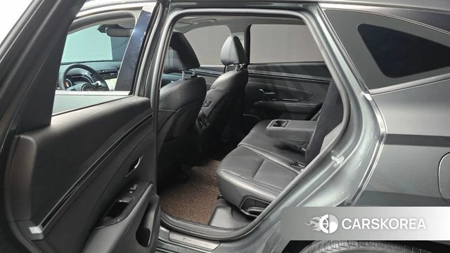 Hyundai Tucson (NX4) 2021 Серый из Кореи, фото 2
