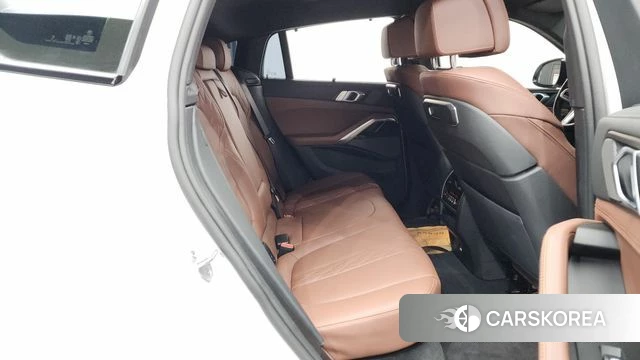 BMW X6 (G06) 2025 Белый из Кореи, фото 2