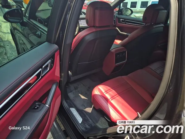 Porsche Cayenne (PO536) 2019 Черный из Кореи, фото 2