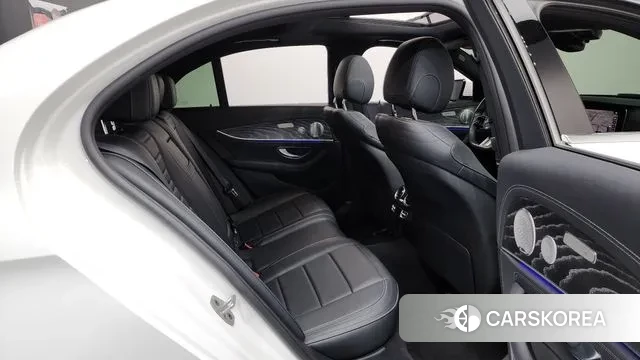 Mercedes-Benz E-Class W213 2020 Белый из Кореи, фото 2