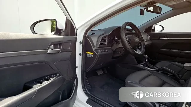 Hyundai The New Avante AD 2019 Белый из Кореи, фото 2