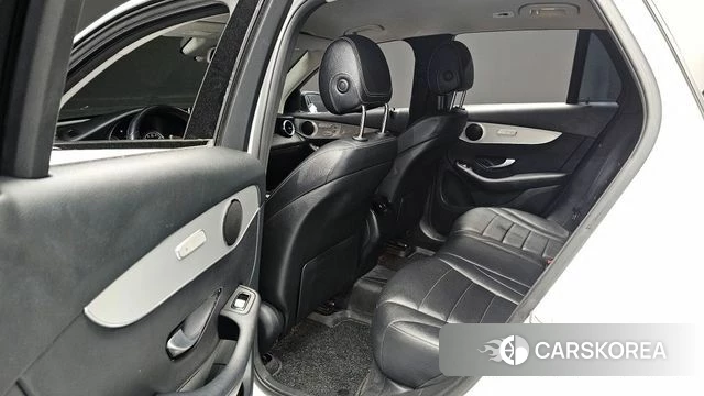Mercedes-Benz GLC-Class X253 2018 Белый из Кореи, фото 2
