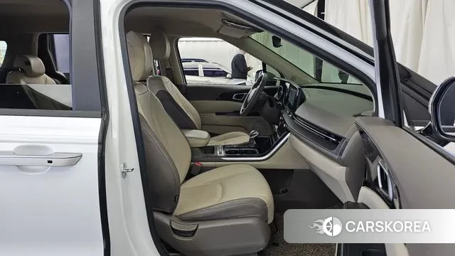 Kia Carnival 4th generation 2022 Белый из Кореи, фото 2
