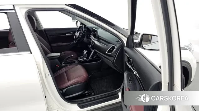 Kia Seltos 2022 Белый из Кореи, фото 2