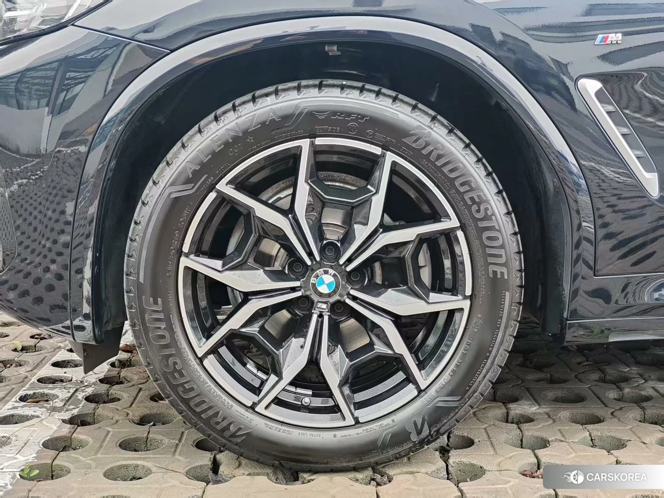 BMW X3 2021 Черный из Китая, фото 2