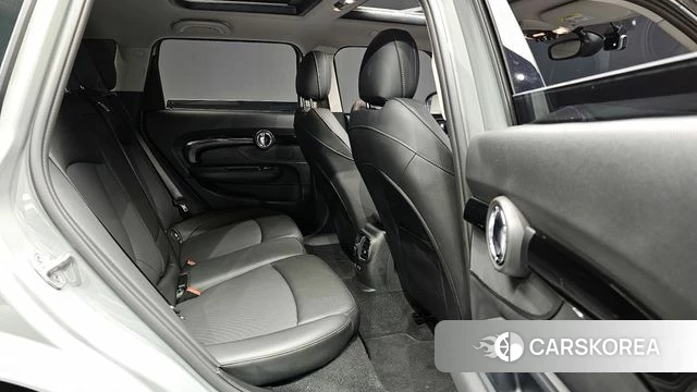 Mini Cooper Clubman 2021 Серебристо-серый из Кореи, фото 2