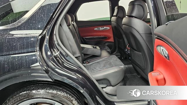 Genesis GV70 2022 Черный из Кореи, фото 2