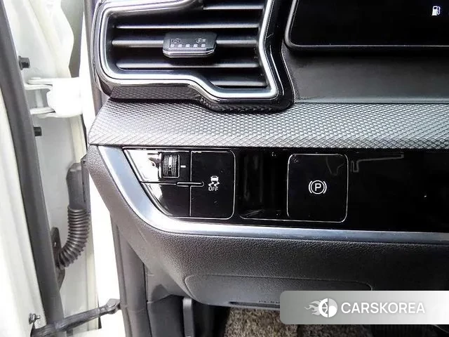 Kia Sportage 5th Generation 2021 Белый из Кореи, фото 2