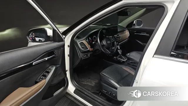 Kia Seltos 2021 Белый из Кореи, фото 2