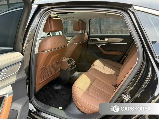 Audi A6L 2023 Черный из Китая, фото 2