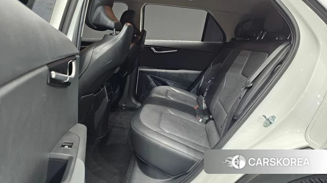 Kia Di All New Niro EV 2022 Белый из Кореи, фото 2