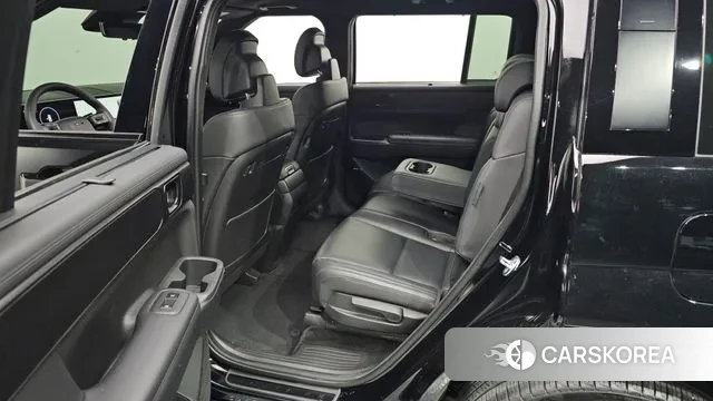 Hyundai Santa Fe (MX5) 2023 Черный из Кореи, фото 2