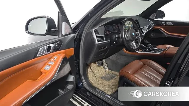 BMW X7 (G07) id 3037554 из Кореи 2