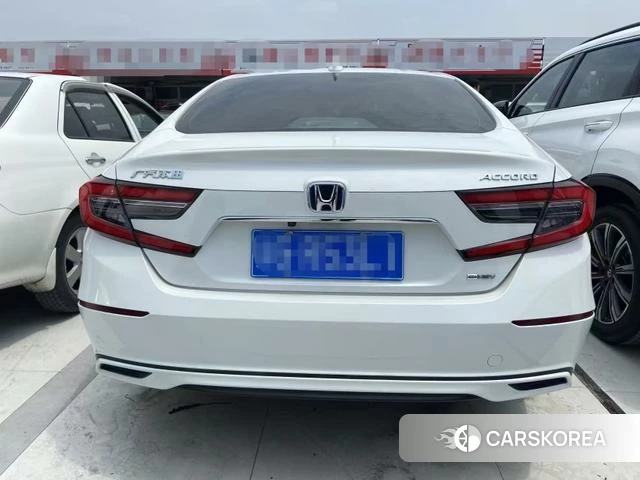 Honda Accord 2023 Белый из Китая, фото 2