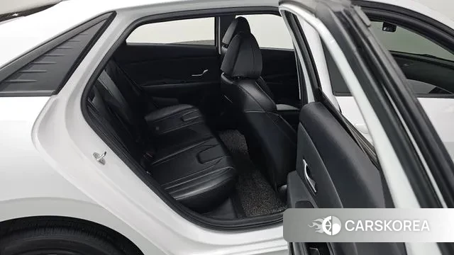 Hyundai Avante (CN7) 2021 Белый из Кореи, фото 2