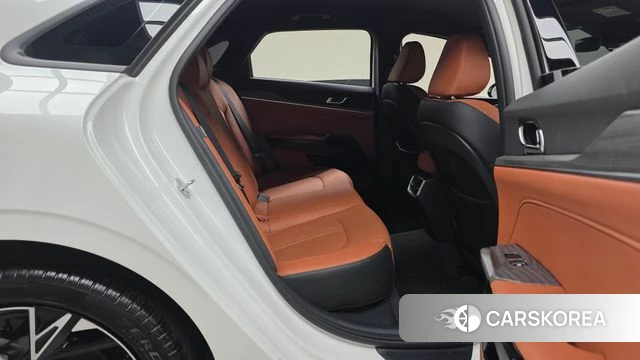 Kia The New K5 3rd generation 2024 Белый из Кореи, фото 2