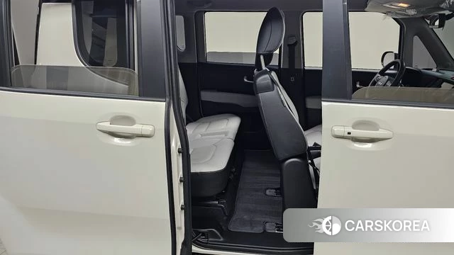 Kia The New Kia Ray EV 2024 Жемчужный цвет из Кореи, фото 2
