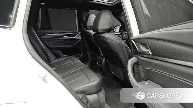 BMW X3 (G01) 2023 Белый из Кореи, фото 2