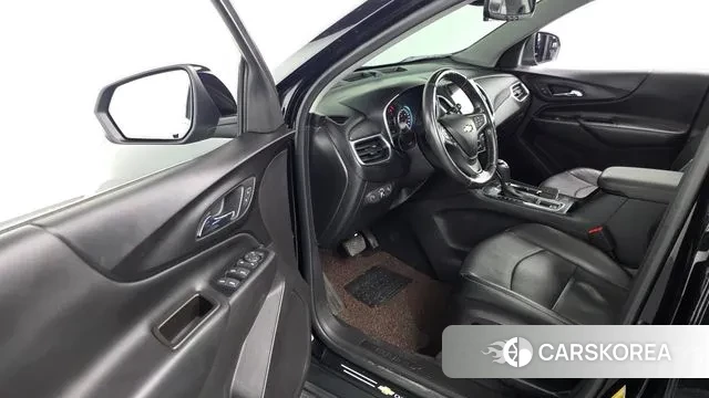 Chevrolet (GM Daewoo) Equinox 2018 Черный из Кореи, фото 2