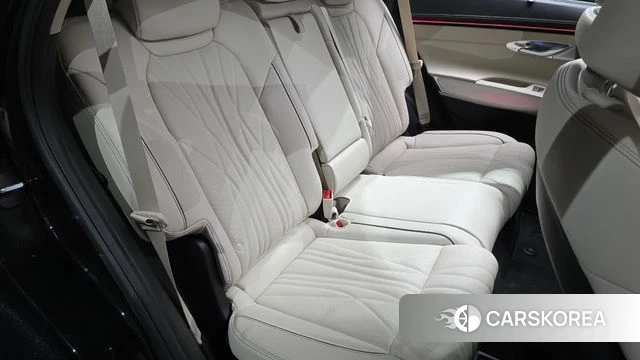 Genesis GV70 2025 Черный из Кореи, фото 2