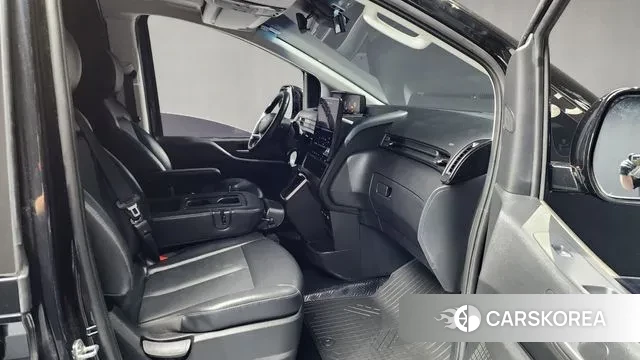 Hyundai Staria 2021 Черный из Кореи, фото 2