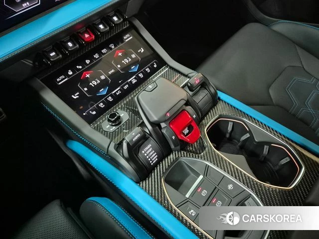 Lamborghini Urus 2025 Белый из Кореи, фото 2