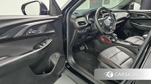 Chevrolet (GM Daewoo) Trailblazer 2021 Черный из Кореи, фото 2