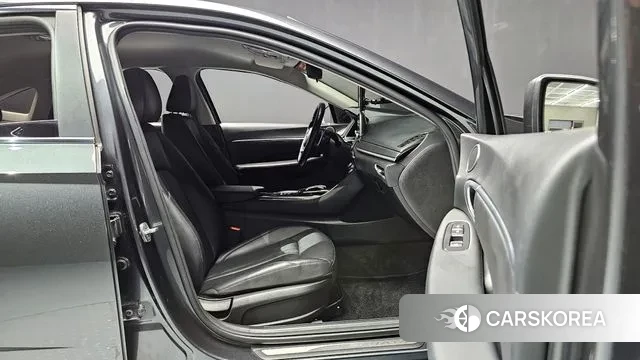 Hyundai Sonata (DN8) 2021 Серый из Кореи, фото 2