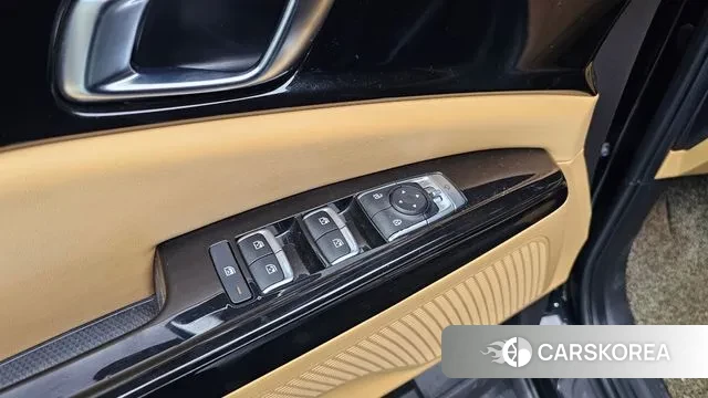 Kia Carnival 4th generation 2021 Черный из Кореи, фото 2