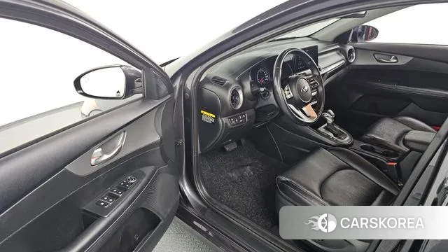 Kia Come New K3 2020 Серый из Кореи, фото 2