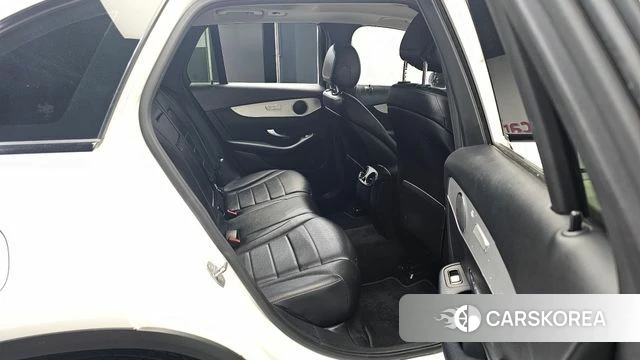 Mercedes-Benz GLC-Class X253 2018 Белый из Кореи, фото 2