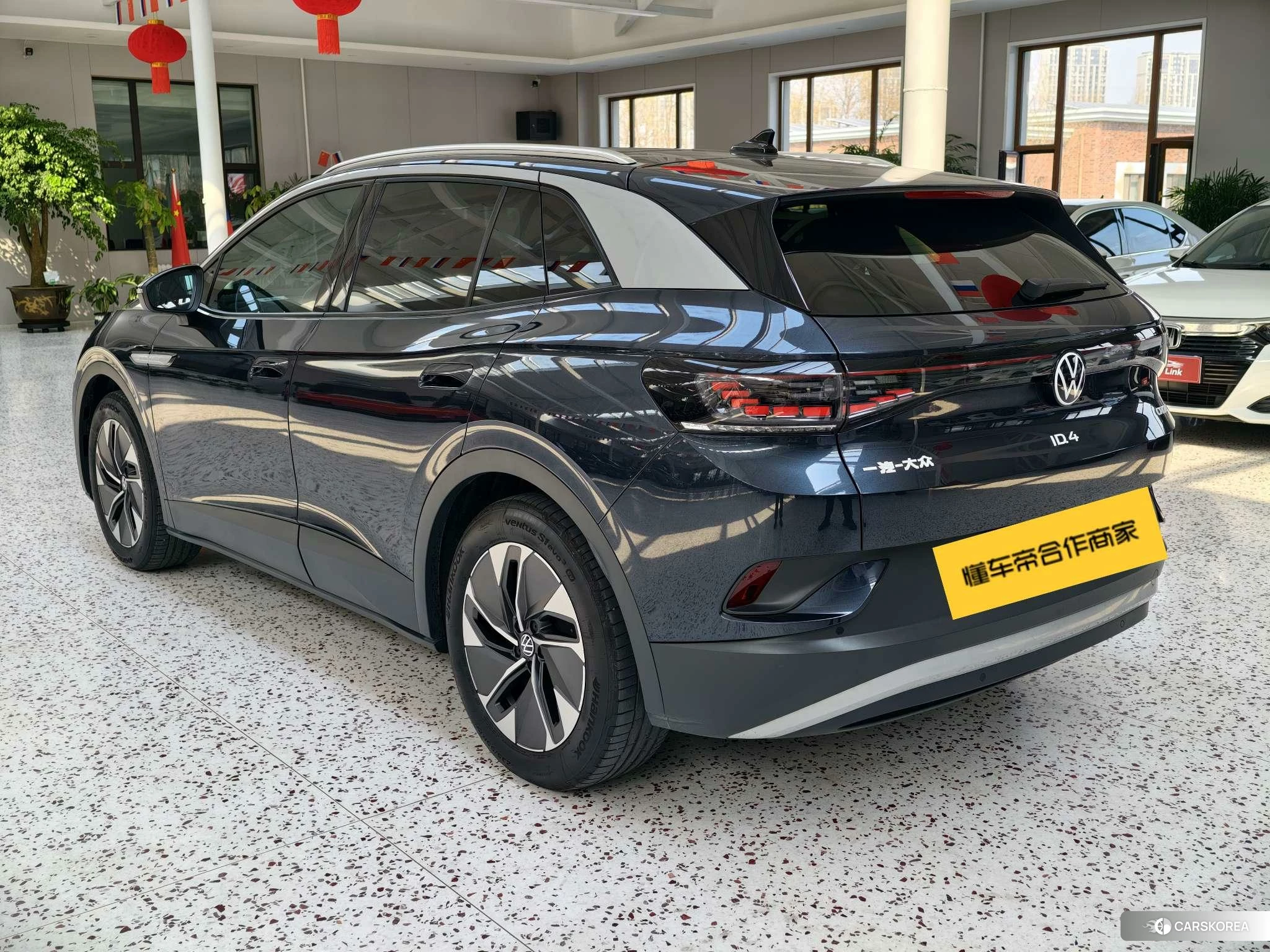 Volkswagen ID.4 CROZZ 2023 Синий из Китая, фото 2