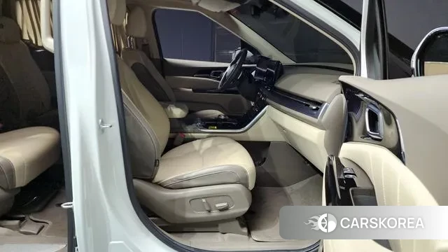 Kia Carnival 4th generation 2022 Белый из Кореи, фото 2