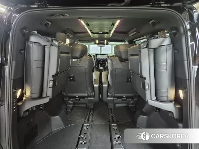 Toyota Alphard 4th Generation 2024 Черный из Кореи, фото 2