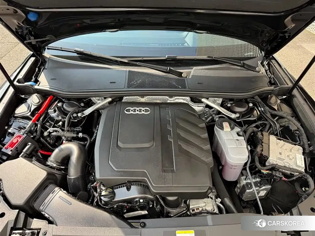 Audi A6L 2025 Черный из Китая, фото 2