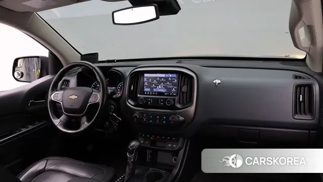 Chevrolet (GM Daewoo) Real New Colorado 2022 Черный из Кореи, фото 2