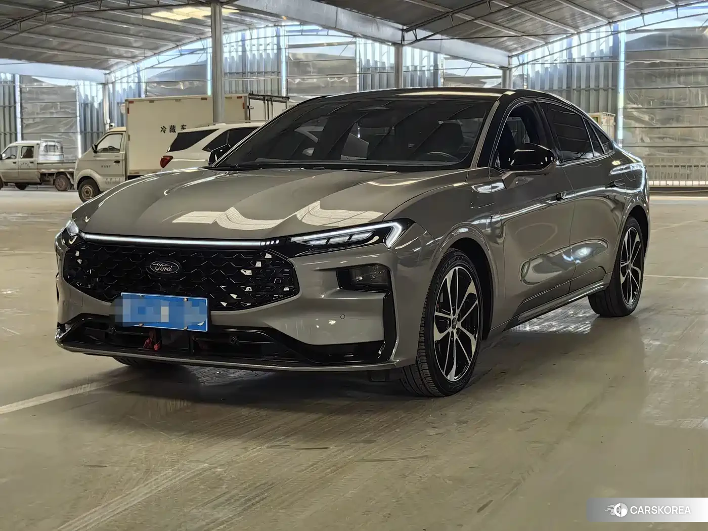 Ford Mondeo 2023 Silver/gray из Китая, фото 2