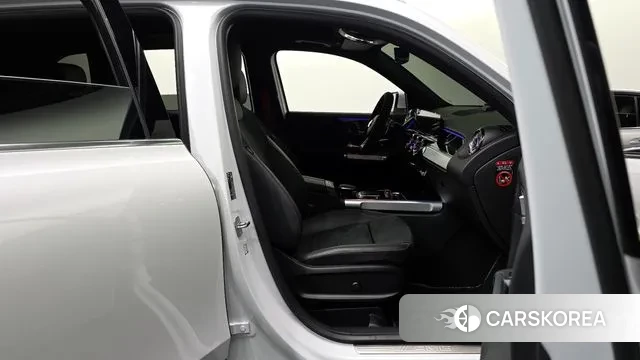 Mercedes-Benz GLB-Class X247 2023 Белый из Кореи, фото 2