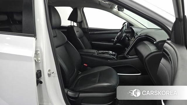 Hyundai Tucson (NX4) 2022 Белый из Кореи, фото 2