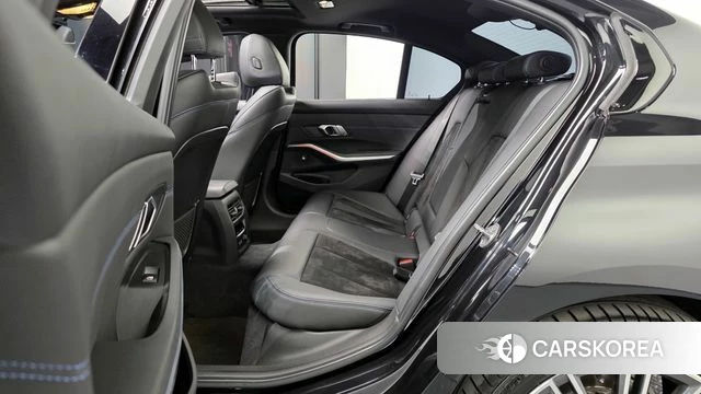 BMW 3 Series (G20) 2019 Черный из Кореи, фото 2