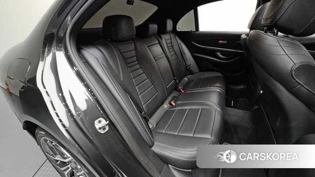Mercedes-Benz E-Class W213 2021 Серый из Кореи, фото 2