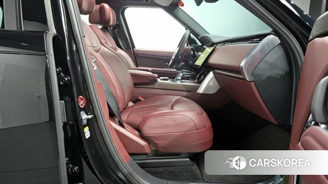 Land Rover Range Rover 5th Generation 2023 Черный из Кореи, фото 2