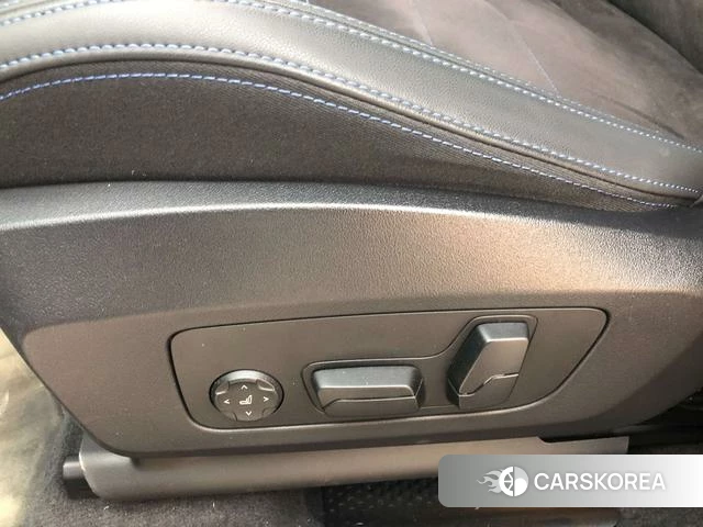 BMW X1 2024 Белый из Китая, фото 2