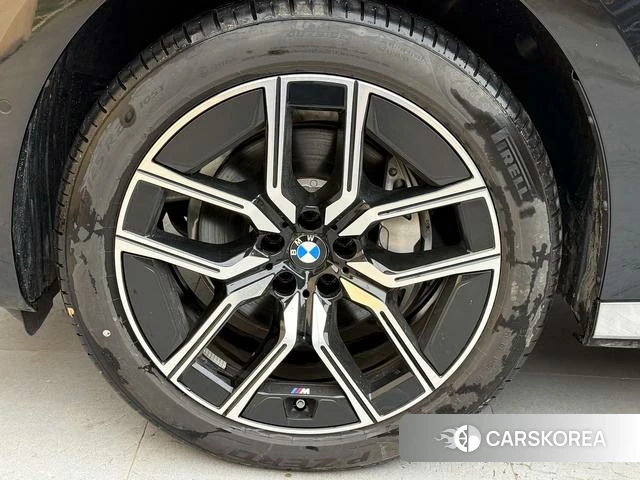 BMW 7 series 2023 Черный из Китая, фото 2
